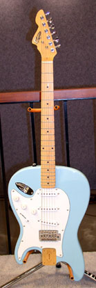 Dewey Decibel Flipout Guitar