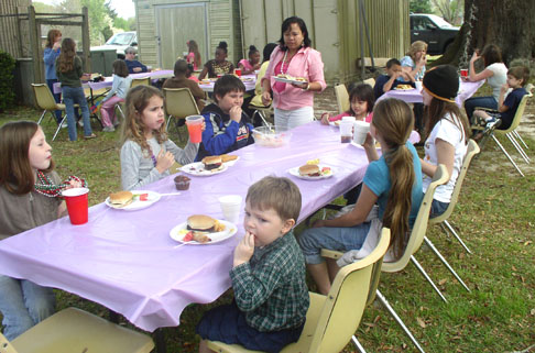 Lake Jackson's 2008 Easter Egg Hunt & Lunch